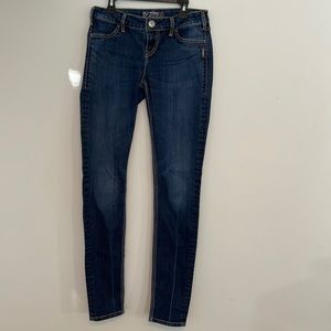 Silver Jean CO Suki Jeggjngs Size 27W/33L  ( I measure a 32L See picture…